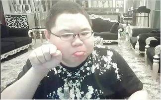 pdd吃瓜小盒子,揭秘电竞圈幕后故事